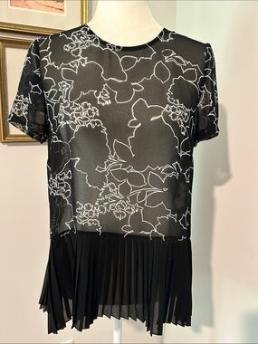 NWOT- Kensie Black Floral High -Low Sheer Top with Pleated Hem